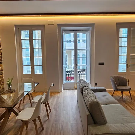 Plaza De Armas Апартаменты *